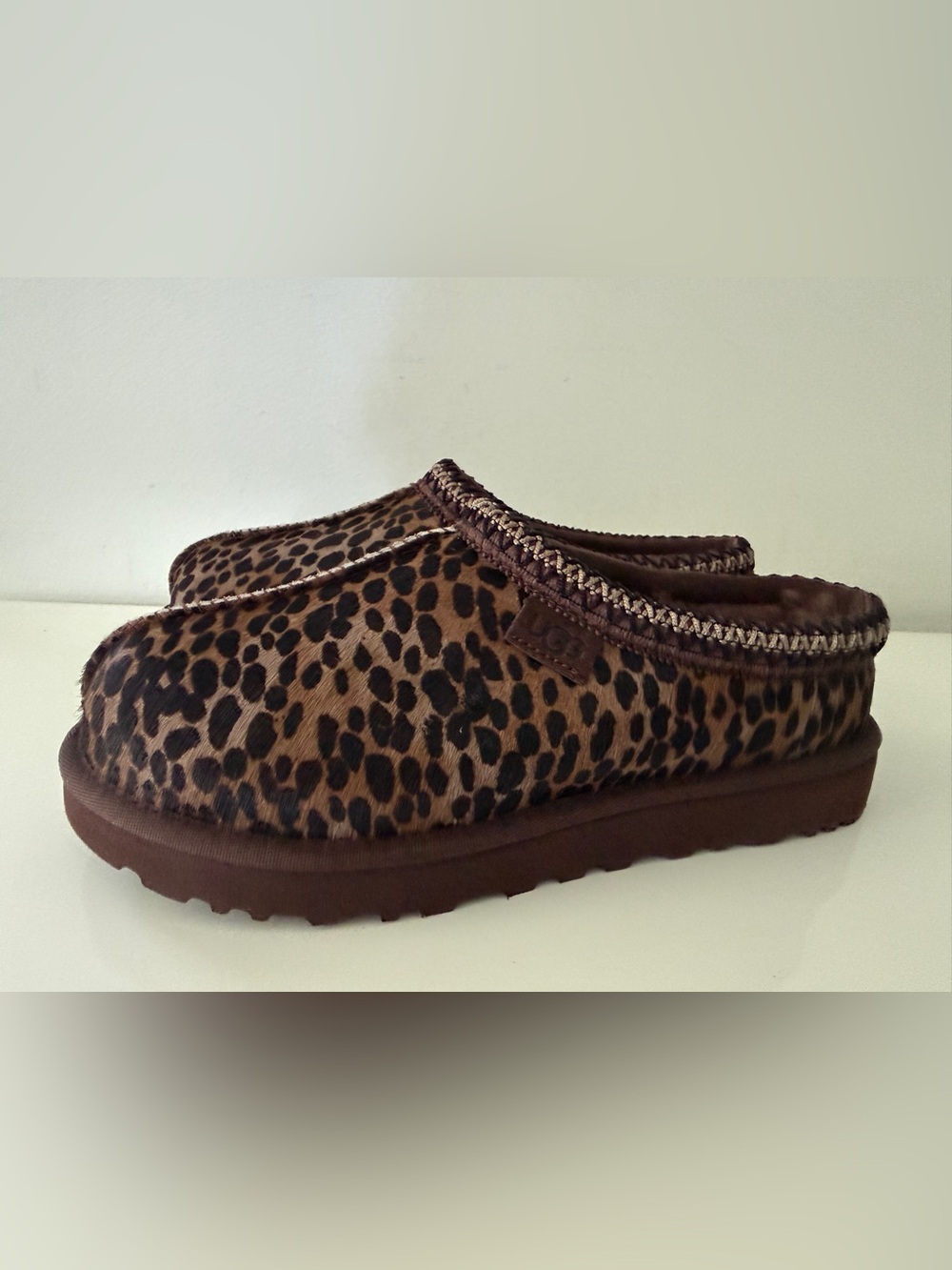 NWOB UGG Tasman Caspian Calf Hair Slipper Mules Shoes Size 9 Animal Print - Picture 5 of 6